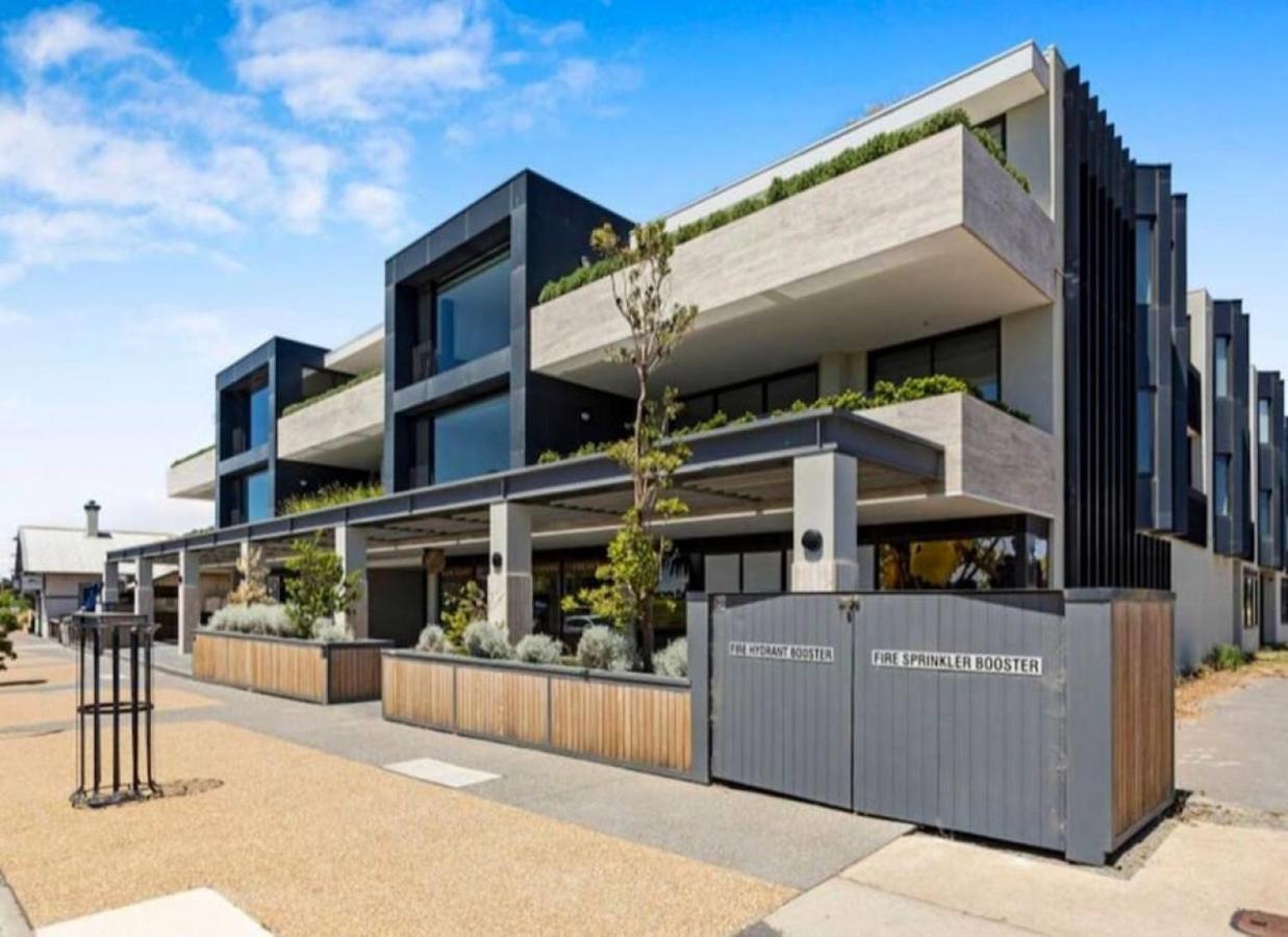 Anchors Away Escape In The Heart Of Mornington Apartment Exterior photo